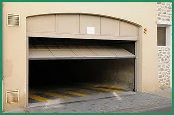 Quality Garage Door Service Bellingham, MA 508-506-1650 - hom-cont-gr-22m